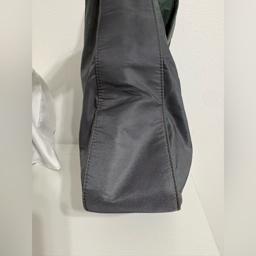 Prada Tessuto asimet nylon vintage shoulder bag - Picture 8 of 11